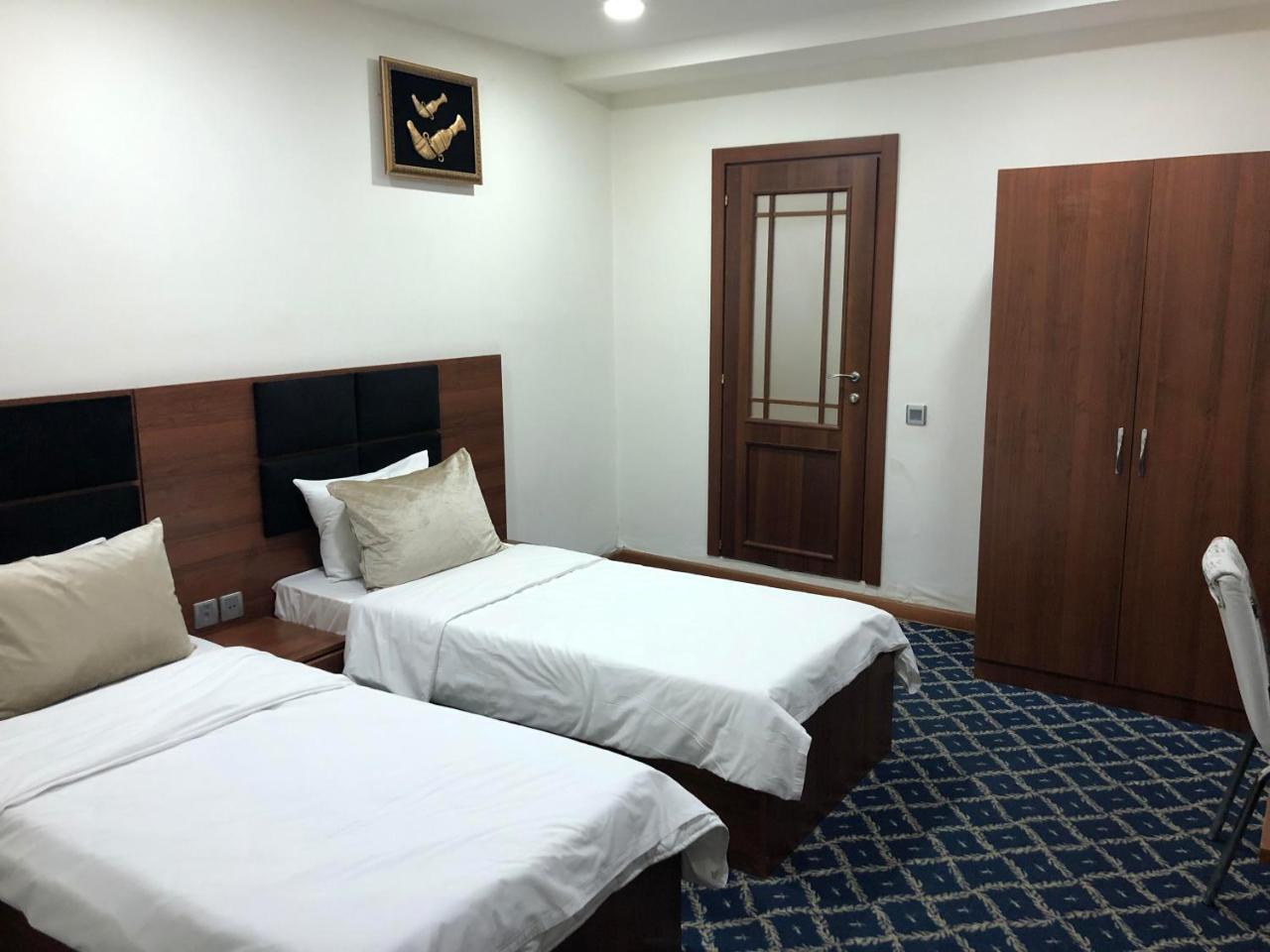 Demir Yol Plaza Hotel Baku Zewnętrze zdjęcie